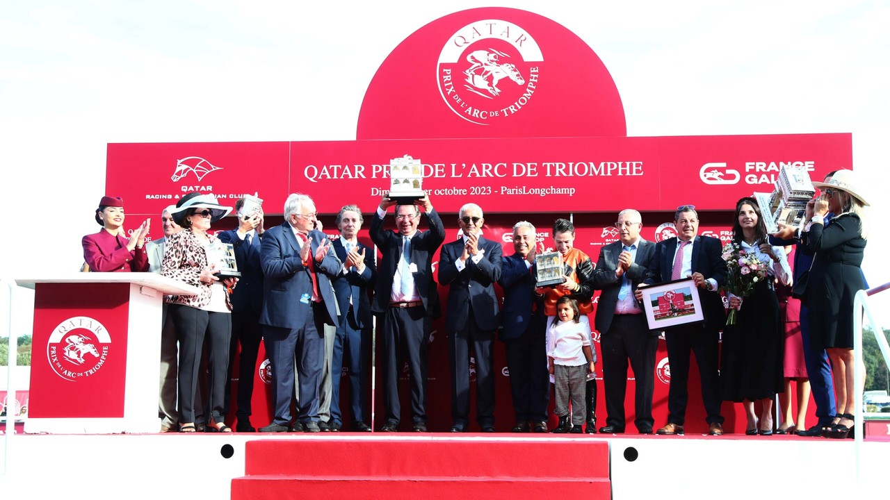 The Prix de l'Arc de Triomphe: Where Horsepower Meets ... Image 1