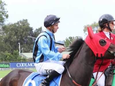 Asfoora Faces Rushed Preparation For Title Defence Image 1