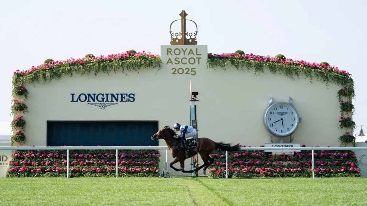 Moore Delivers Front-Running Masterclass On Trinity College Image 1