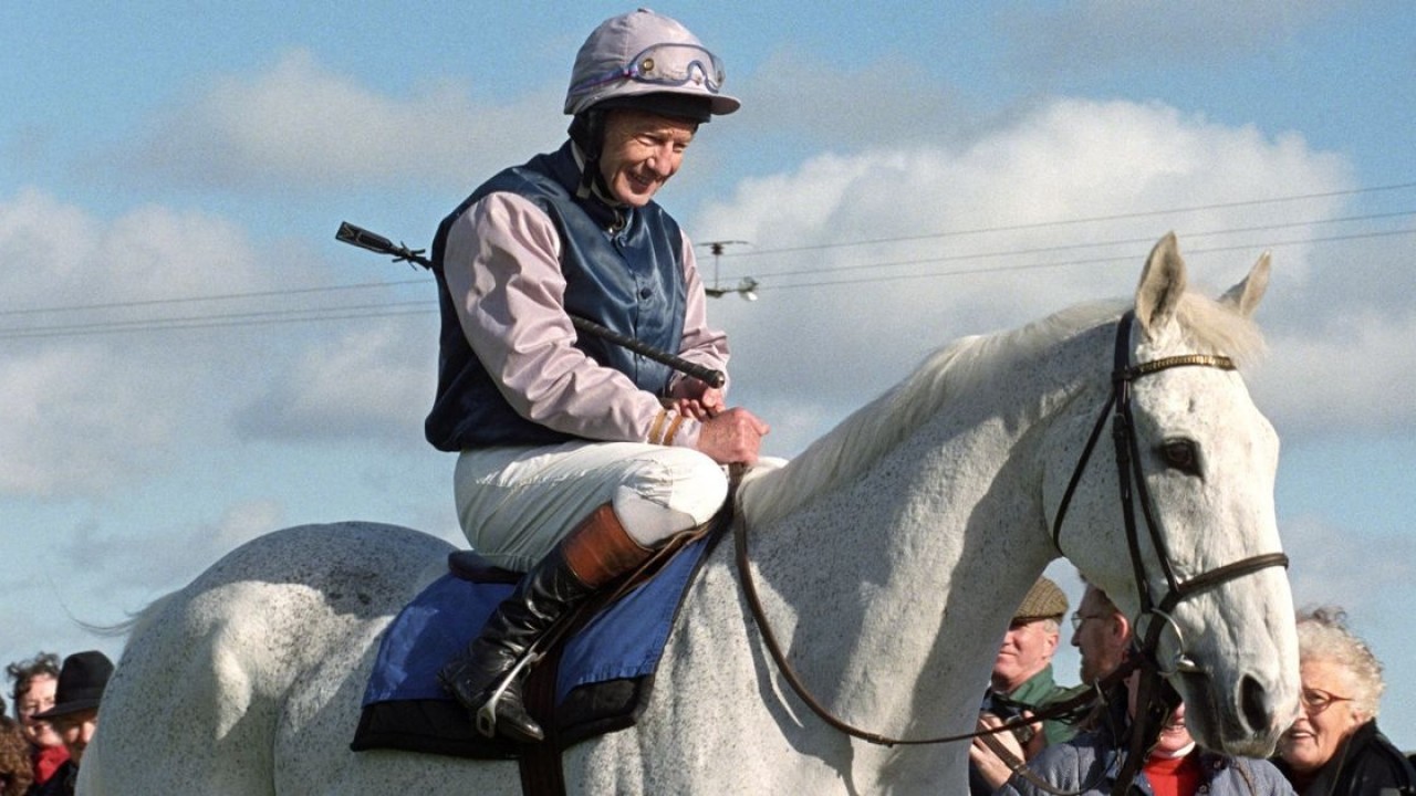 Legendary Jockey, Lester Piggott Dies At 86 Image 3